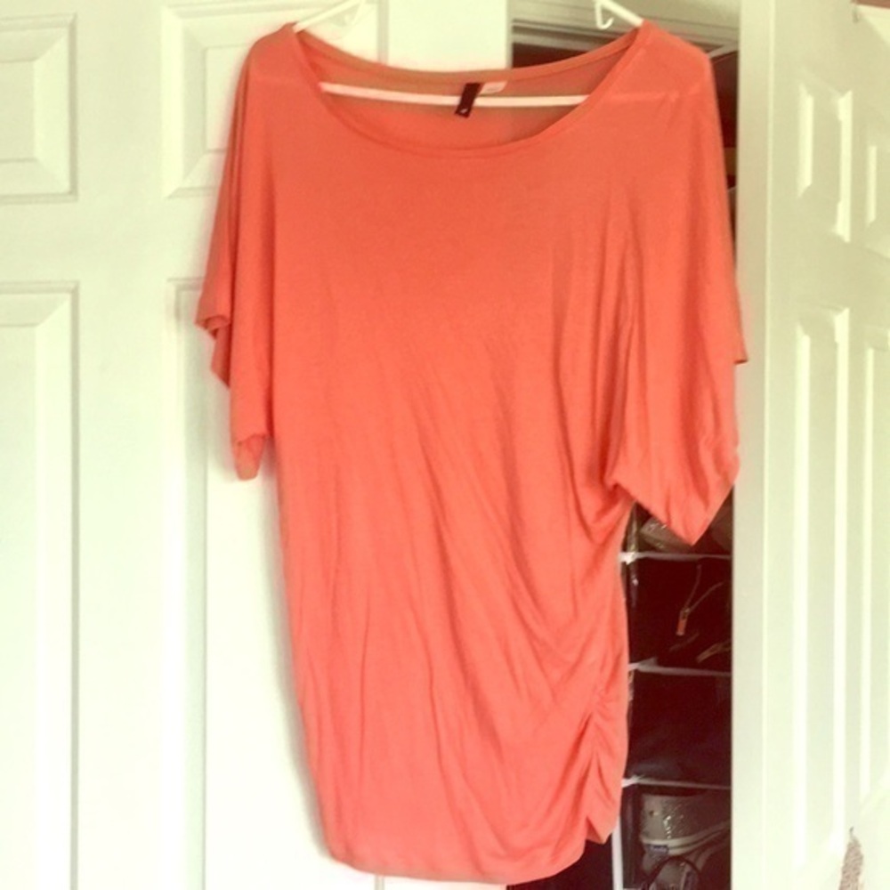 Coral top